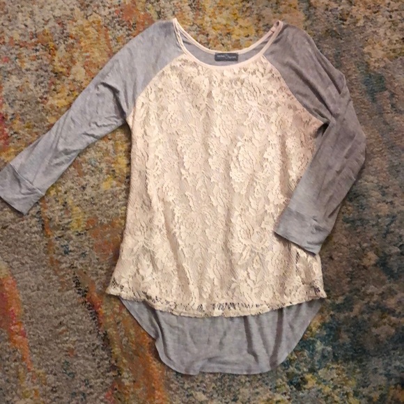 Market and Spruce Lace top - Picture 1 of 1